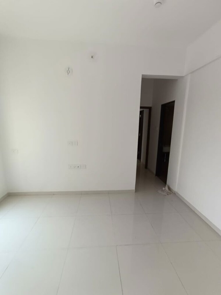Room, runwal-the-central-park 2 Bedroom 1000 Sq.Ft. Apartment In Chinchwad Pune 10542738
