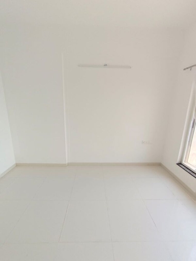 Room, runwal-the-central-park 2 Bedroom 1000 Sq.Ft. Apartment In Chinchwad Pune 10542738