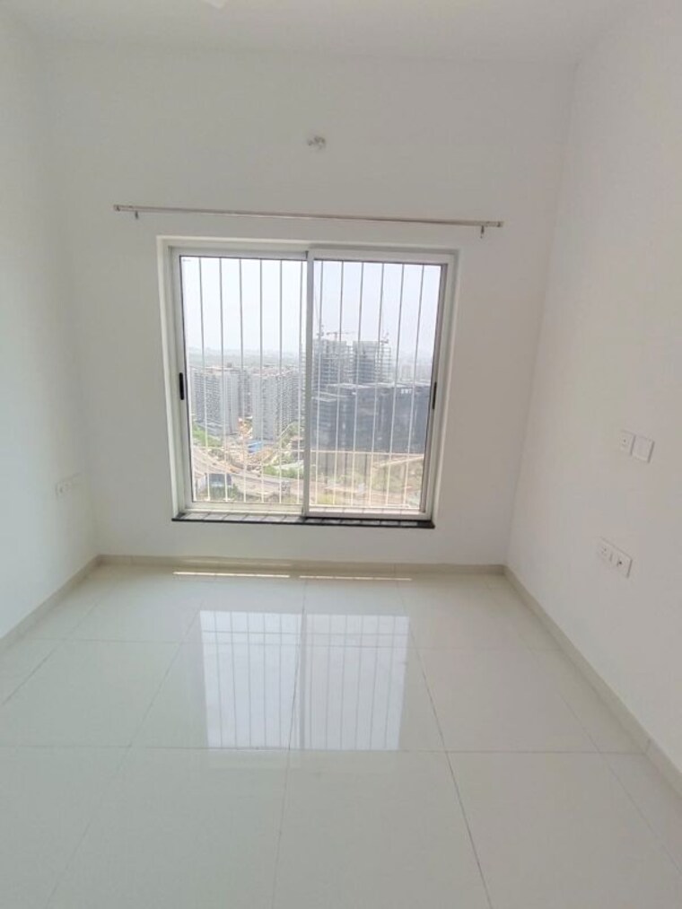 Room, runwal-the-central-park 2 Bedroom 1000 Sq.Ft. Apartment In Chinchwad Pune 10542738