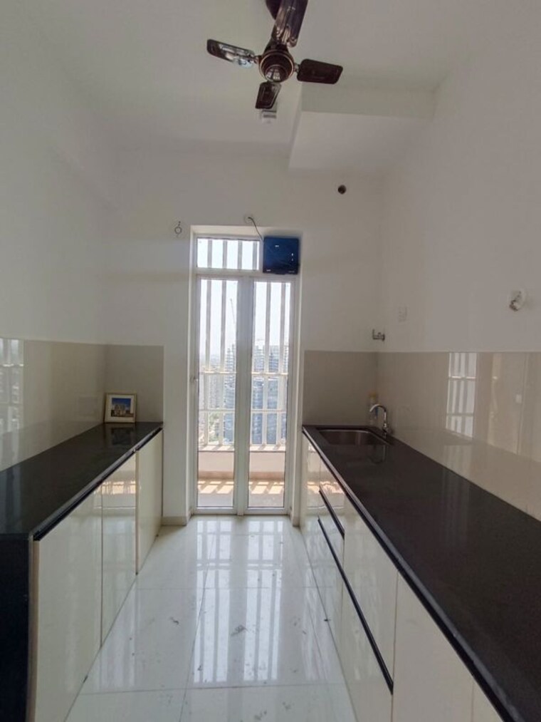 undefined, runwal-the-central-park 2 Bedroom 1000 Sq.Ft. Apartment In Chinchwad Pune 10542738