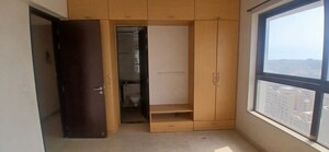 Room in 2 BHK Apartment at Hiranandani Gardens, Powai – for Sale
