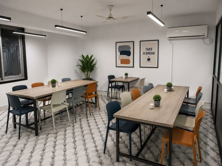 Team Area, mehrauli Commercial Office Space 900 Sq.Ft. In Mehrauli Delhi 10542774