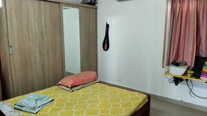 2 BHK Apartment For Rent in Theme Ambience Golf View, Gachibowli