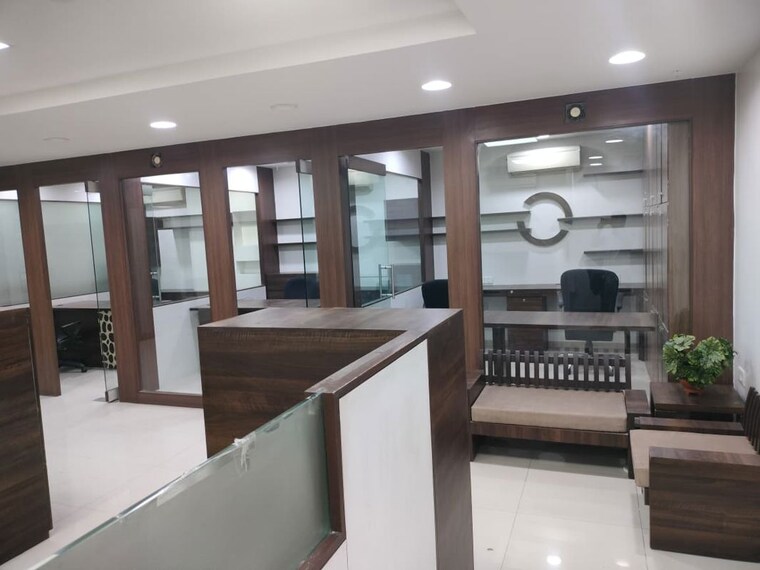 Team Area, ambawadi Commercial Office Space 1695 Sq.Ft. In Ambawadi Ahmedabad 10542818