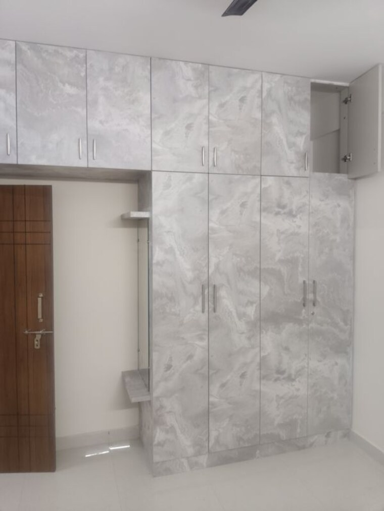 Bathroom, prashanth-nilaya 1 Bedroom 600 Sq.Ft. Apartment In Yemalur Bangalore 10542839
