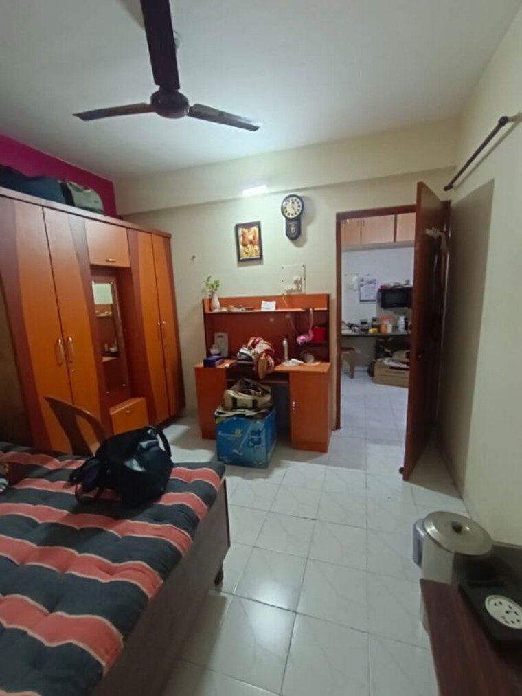 Living Room, kute-vrundavan-society 2 Bedroom 1000 Sq.Ft. Apartment In Akurdi Pune 10542840