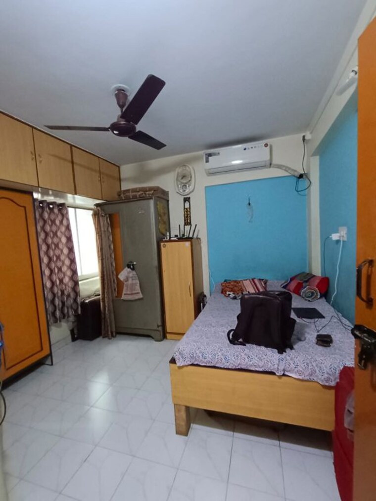Bedroom, kute-vrundavan-society 2 Bedroom 1000 Sq.Ft. Apartment In Akurdi Pune 10542840
