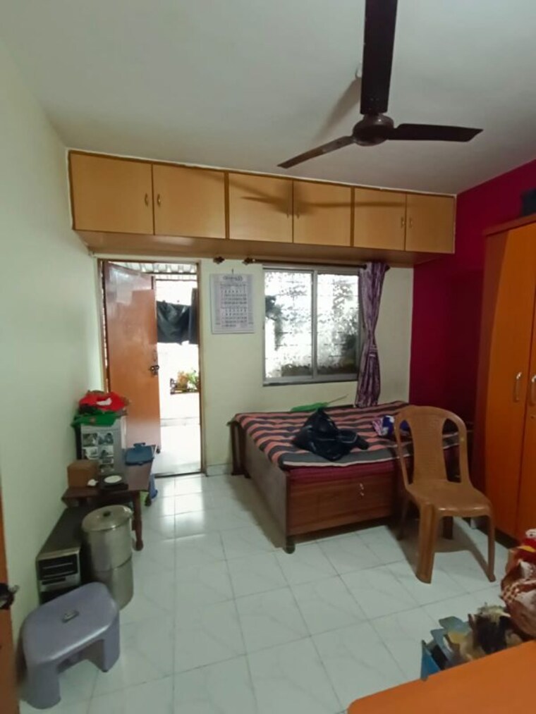 Living Room, kute-vrundavan-society 2 Bedroom 1000 Sq.Ft. Apartment In Akurdi Pune 10542840