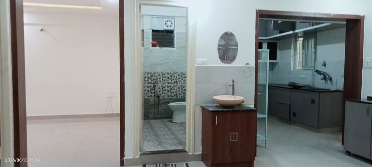 Bathroom, bm-magnolia-park 3 Bedroom 1680 Sq.Ft. Apartment In Whitefield Bangalore 10456542