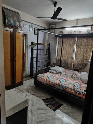 Bedroom in  Apartment at Jadavpur – for Sale