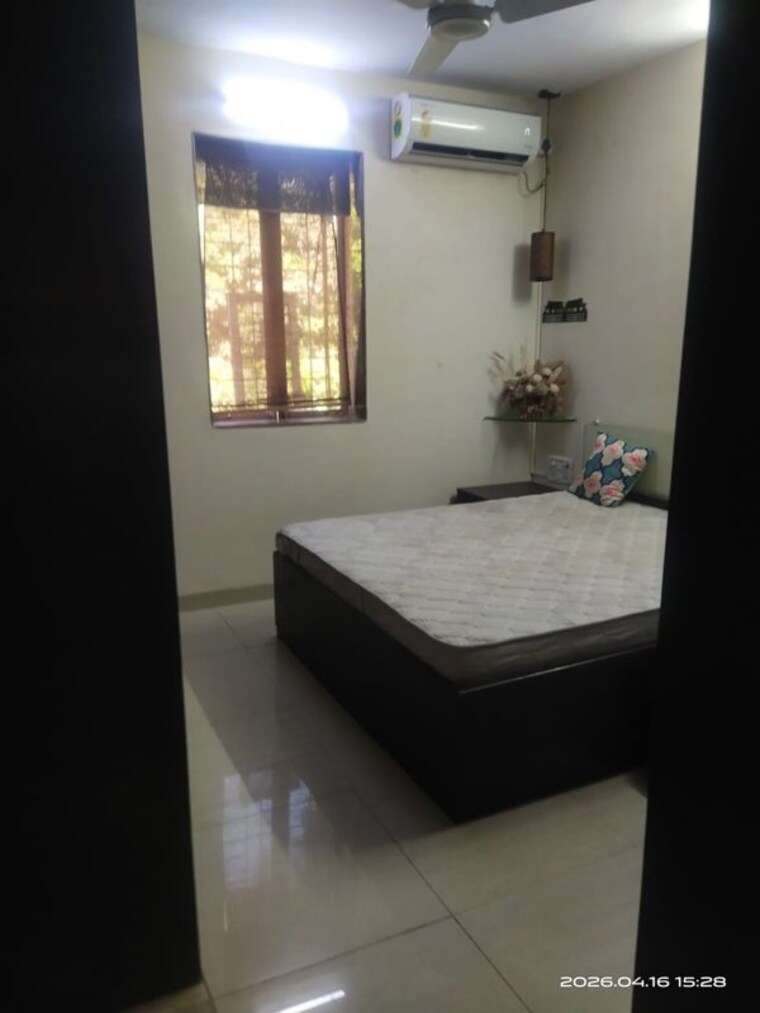 Bedroom, gautam-apartment-andheri-west 1 Bedroom 500 Sq.Ft. Apartment In Andheri West Mumbai 10542862