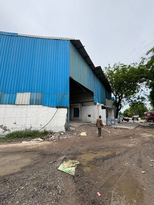  Warehouse For Rent in NSG Welfare Housing Society, Sector 37