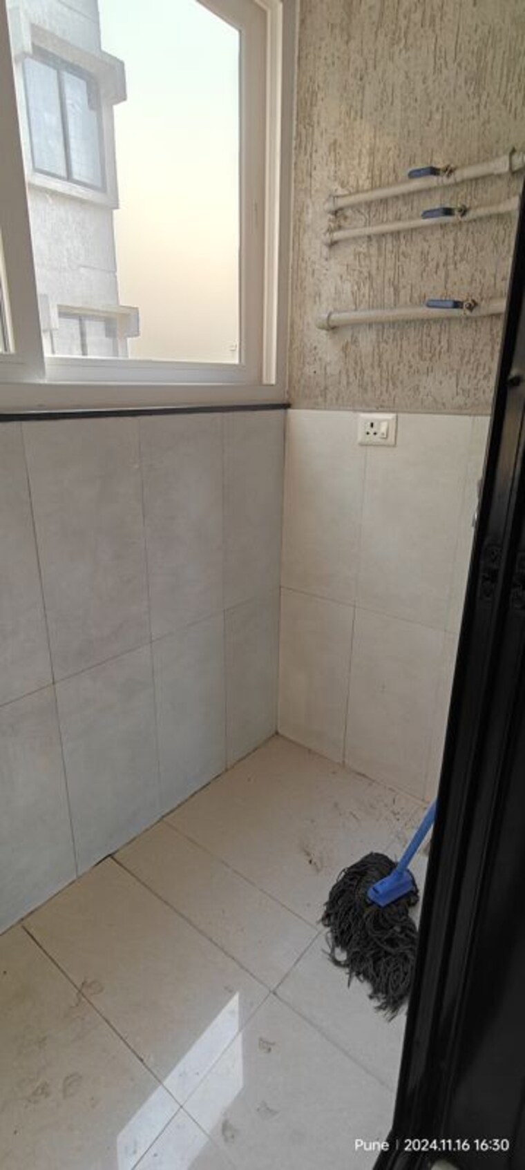 Bathroom, raviraj-park-island 3 Bedroom 1500 Sq.Ft. Apartment In Yerawada Pune 10542851