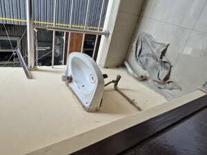 Balcony in 2.5 BHK Builder Floor at Mayur Vihar – for Rent