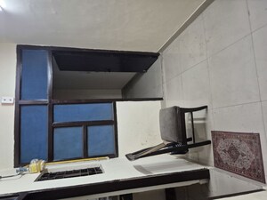 Room in 2.5 BHK Builder Floor at Mayur Vihar – for Rent