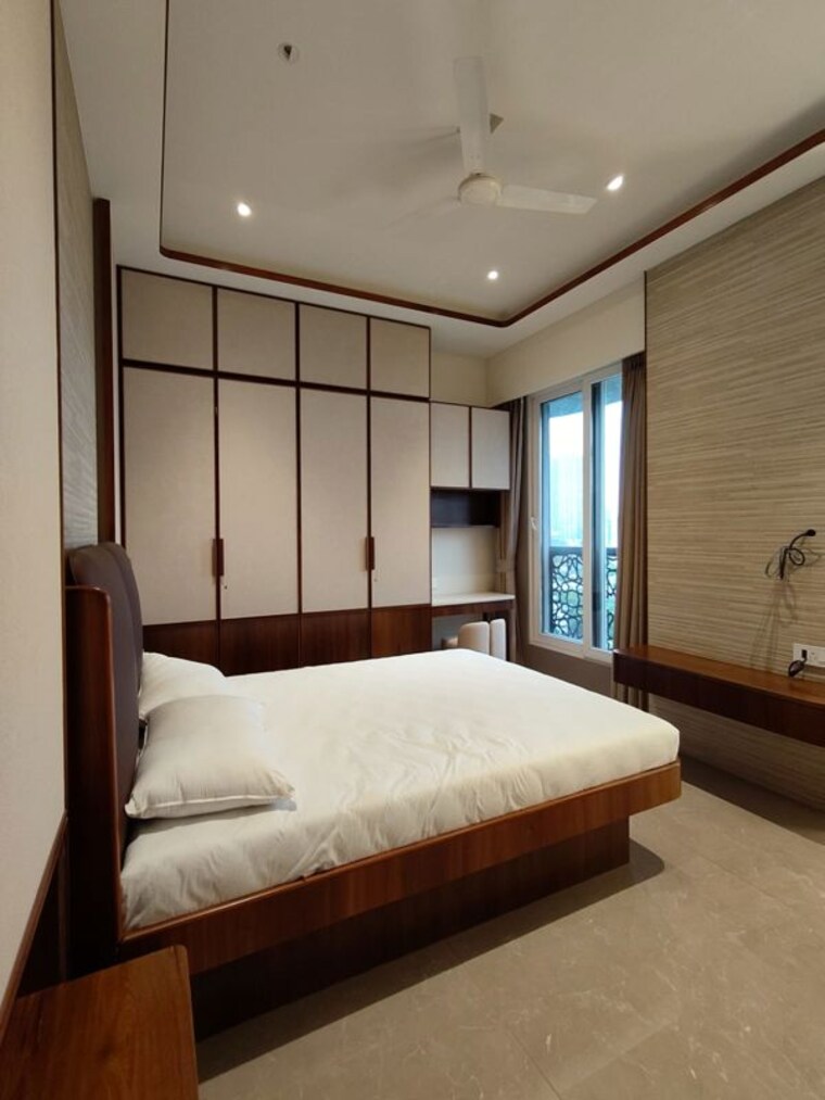 Bedroom, kalpataru-mugnus 3 Bedroom 1350 Sq.Ft. Apartment In Bandra East Mumbai 10542980