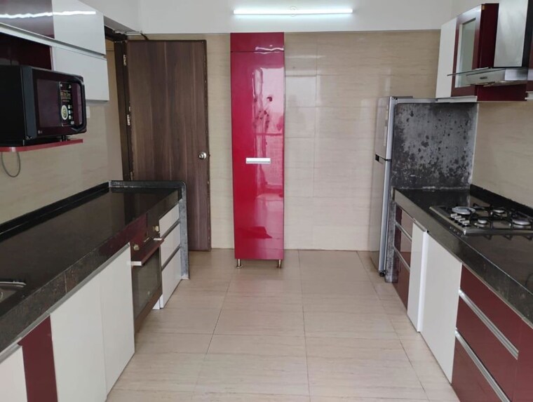 Kitchen, kalpataru-mugnus 3 Bedroom 1350 Sq.Ft. Apartment In Bandra East Mumbai 10542980