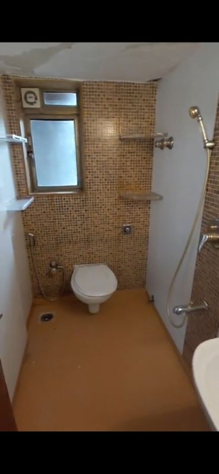 Bathroom, shivam-chs-goregaon 1 Bedroom 450 Sq.Ft. Apartment In Goregaon West Mumbai 10543029