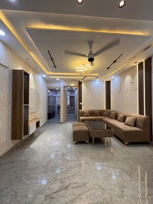 3 BHK Builder Floor For Sale in Uttam Nagar