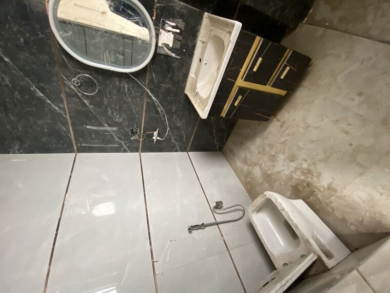 Washroom, bptp-parklands 4 Bedroom 480 Sq.Yd. Builder Floor In Sector 76 Faridabad 10543099