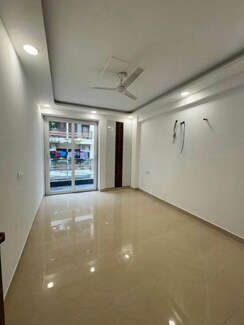 3 BHK + Prayer Room,Servant Room Builder Floor For Rent in Chattarpur