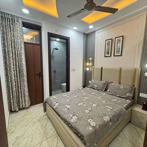 Bedroom in 3 BHK Builder Floor at Uttam Nagar – for Sale