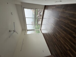 3 BHK Apartment For Rent in Dosti Eastern Bay, Wadala