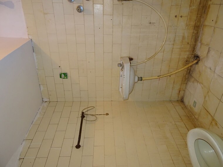 Bathroom, rt nagar 1 Bedroom 675 Sq.Ft. Independent House In Rt Nagar Bangalore 10543272