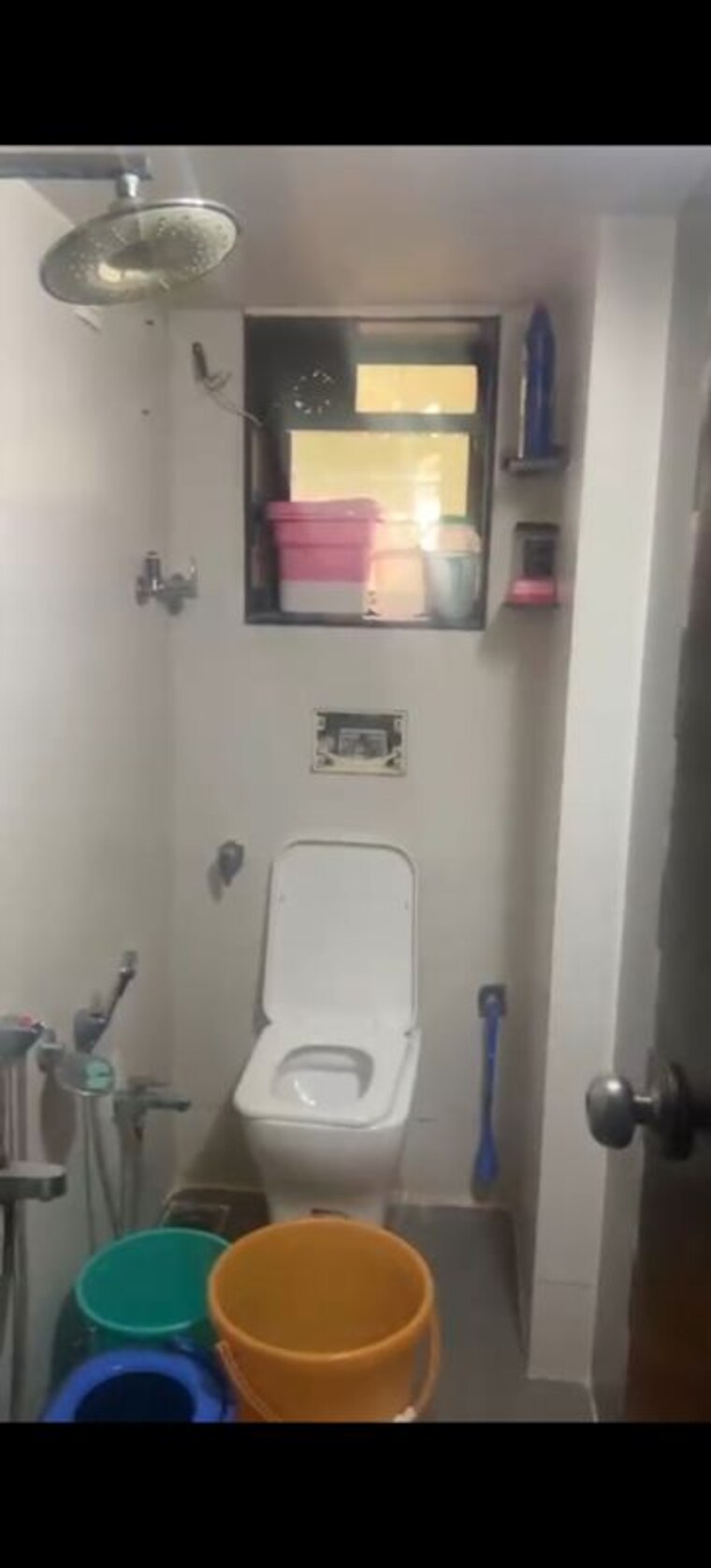 Bathroom, patrakar-chs-bandra 3 Bedroom 1500 Sq.Ft. Apartment In Bandra East Mumbai 10543270