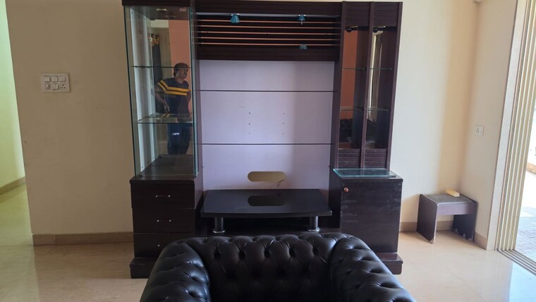  Parking, supreme-pallacio 3.5 Bedroom 2100 Sq.Ft. Apartment In Baner Pune 10543292