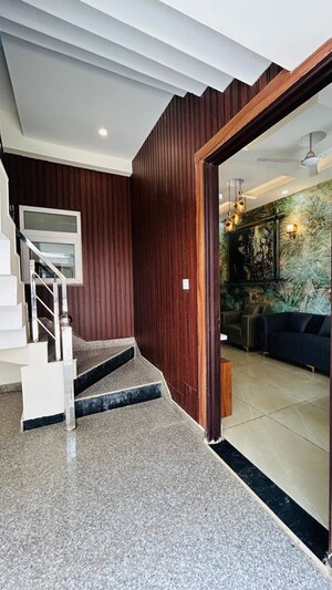 Bedroom in 3 BHK Villa at Sector 10 Greater Noida – for Sale