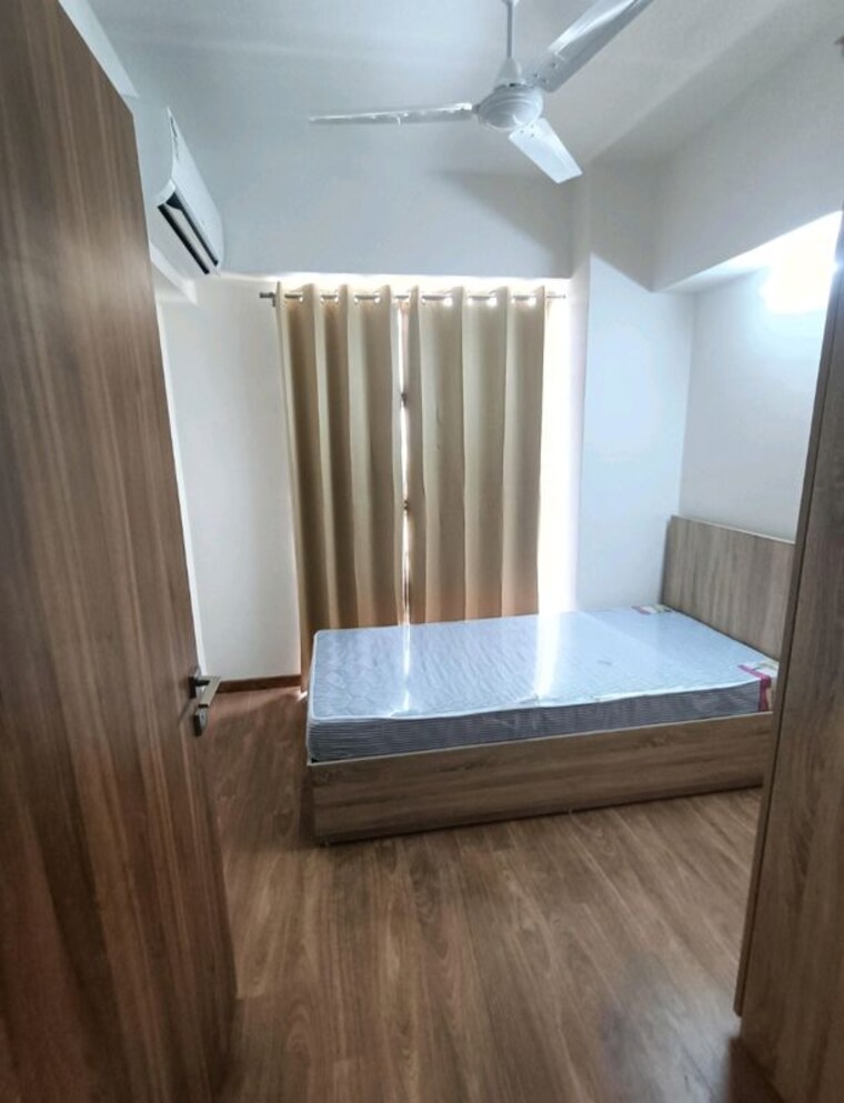 Bedroom, godrej-golf-links-evoke 2 Bedroom 975 Sq.Ft. Apartment In Sector 27 Yamuna Expressway Greater Noida 10543329