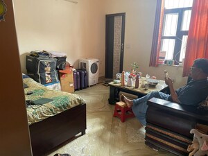 Kitchen in 2 BHK Builder Floor at Sector 39 – for Rent