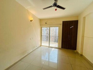 Furnished Amenities in 3 BHK Apartment at Sam Palm Olympia, Sector 16c Greater Noida – for Rent