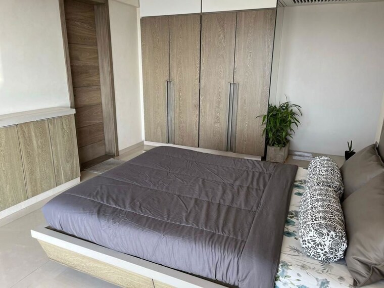 Bedroom, raj-grandeur 4 Bedroom 2400 Sq.Ft. Apartment In Powai Mumbai 10543354