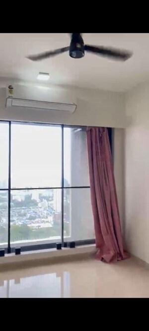 Room in 2 BHK Apartment at Dosti Eastern Bay, Wadala – for Rent