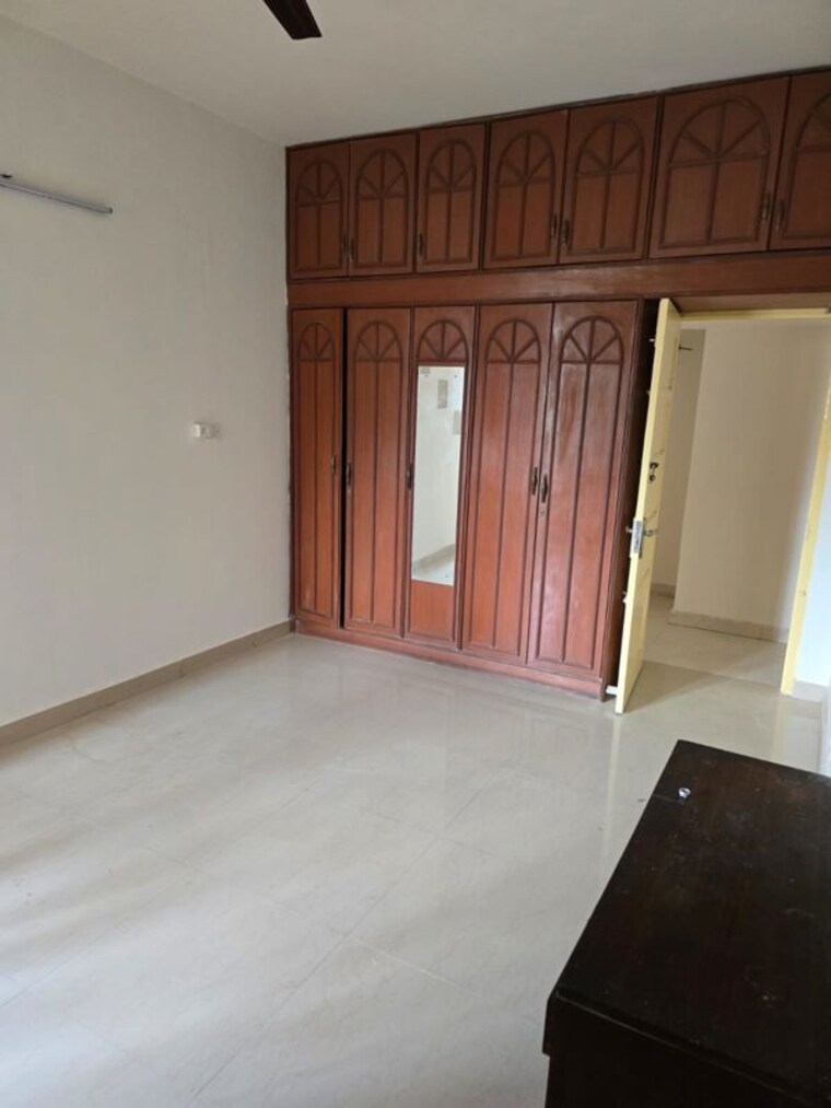 Room, india-golden-enclave-apartments 3 Bedroom 1950 Sq.Ft. Apartment In Old Airport Road Bangalore 10489406