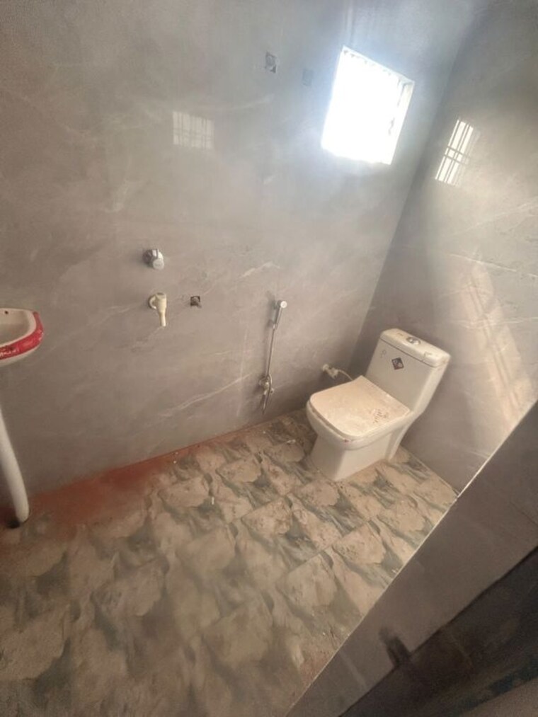 Bathroom, nijampur malhaur 1 RK 800 Sq.Ft. Independent House In Nijampur Malhaur Lucknow 10543416