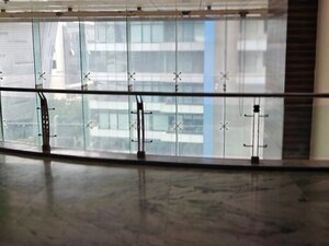 Room in  Office Space at Pinnacle Corporate Park, Santacruz East – for Rent