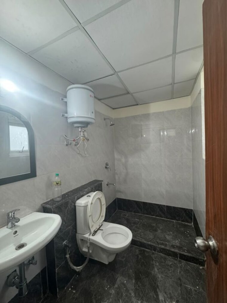 Bathroom, nk-savitry-enclave 3 Bedroom 2050 Sq.Ft. Apartment In Vip Road Zirakpur 10543441