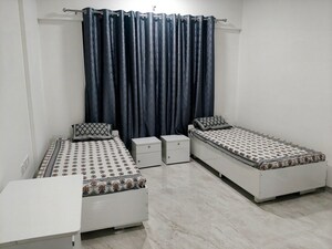 Bedroom in  Pg at Airport Road – for Rent