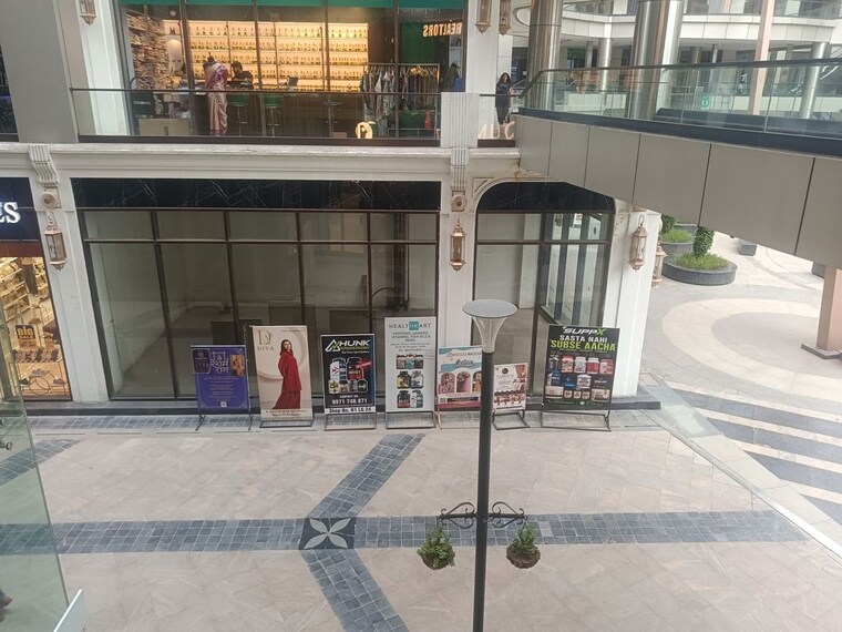 Balcony, m3m-65-avenue Commercial Showroom 100 Sq.Ft. In Sector 65 Gurgaon 10543589