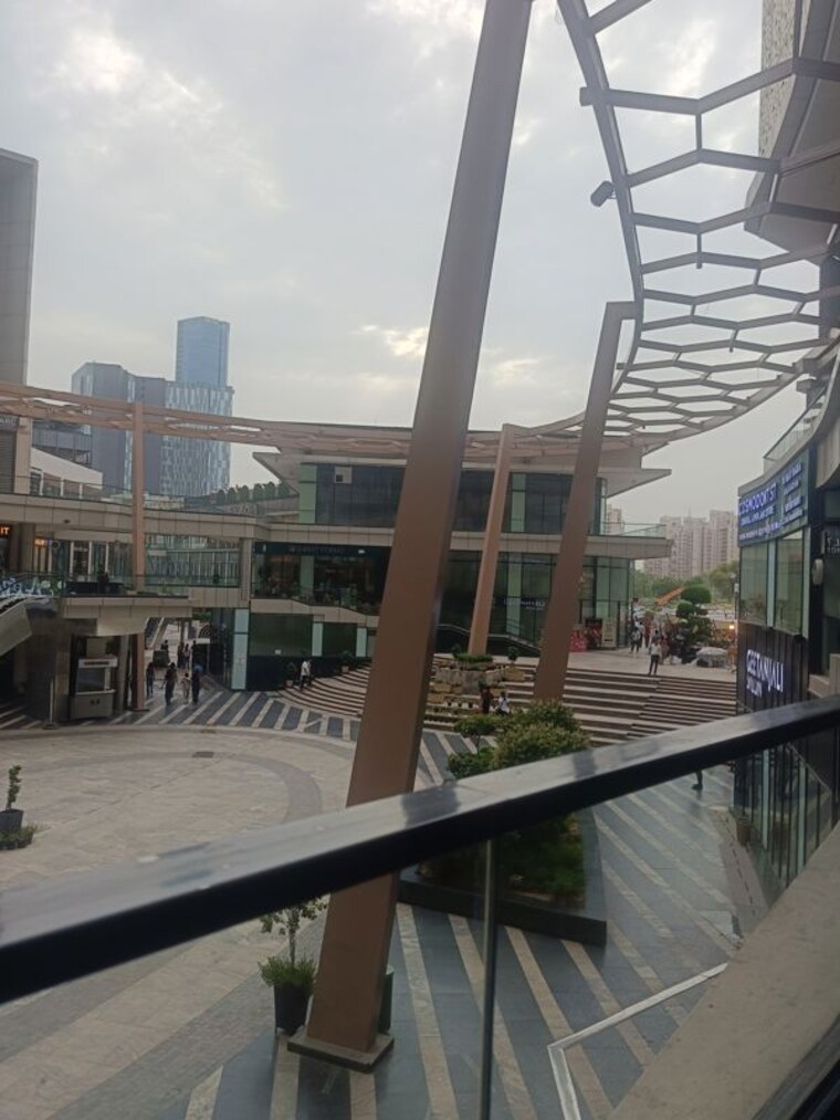 Balcony, m3m-65-avenue Commercial Showroom 100 Sq.Ft. In Sector 65 Gurgaon 10543589