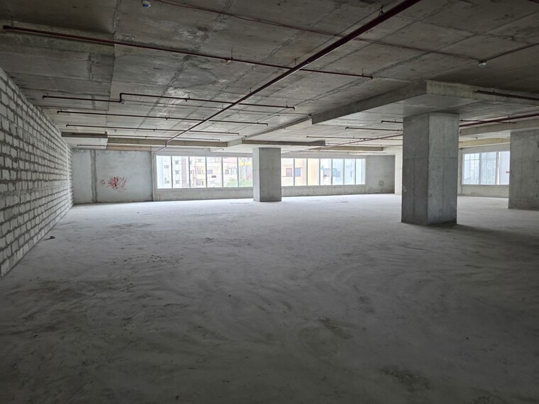  Parking, madhapur Commercial Office Space 7500 Sq.Ft. In Madhapur Hyderabad 10543595