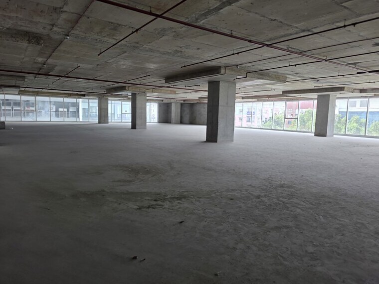  Parking, madhapur Commercial Office Space 7500 Sq.Ft. In Madhapur Hyderabad 10543595