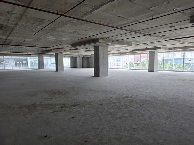  Parking, madhapur Commercial Office Space 7500 Sq.Ft. In Madhapur Hyderabad 10543595