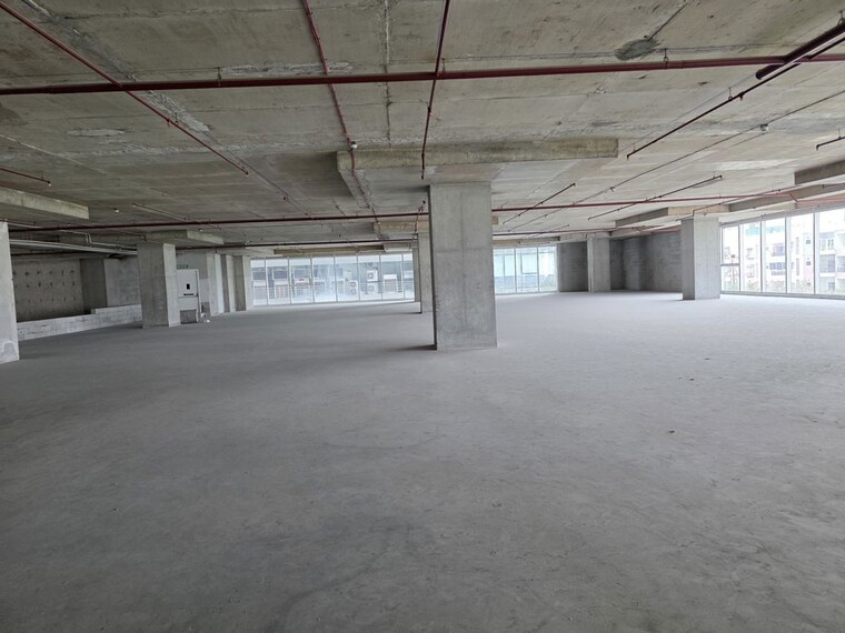  Parking, madhapur Commercial Office Space 7500 Sq.Ft. In Madhapur Hyderabad 10543595