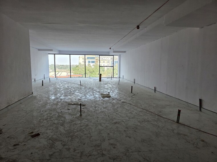  Parking, madhapur Commercial Office Space 1700 Sq.Ft. In Madhapur Hyderabad 10543596