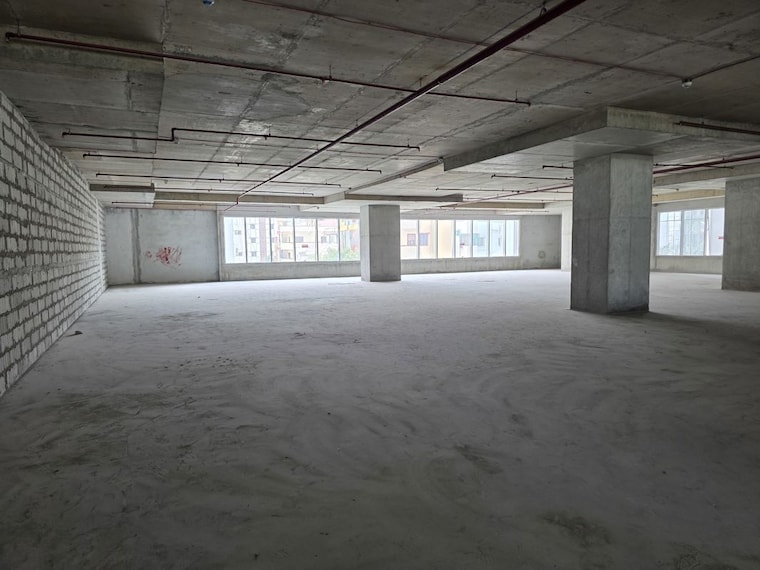  Parking, madhapur Commercial Office Space 5000 Sq.Ft. In Madhapur Hyderabad 10543598