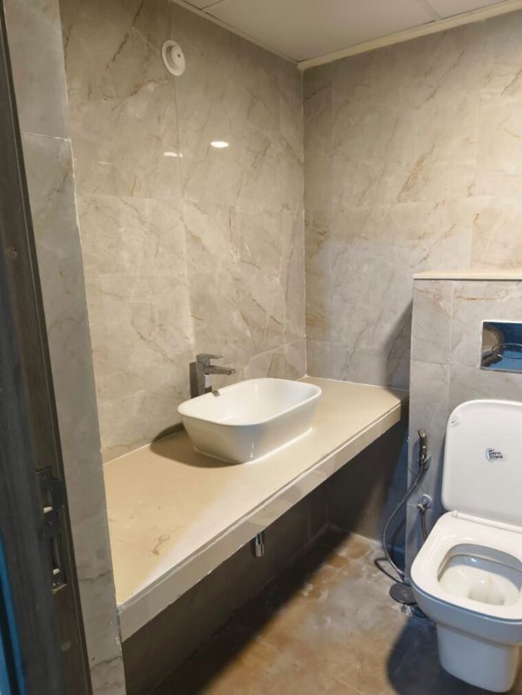 Bathroom, dynamix-divum 2 Bedroom 788 Sq.Ft. Apartment In Malad East Mumbai 10543607